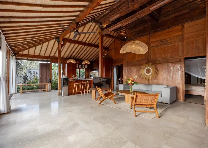 Villa Kayu 4br By Santi Mnagement