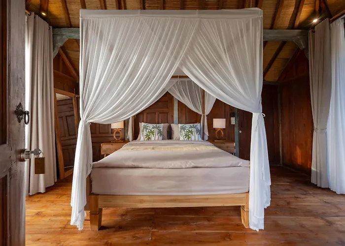 Villa Kayu 4br By Santi Mnagement Canggu (Bali)