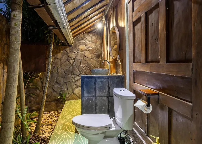 Kayu 4br By Santi Mnagement Canggu (Bali)