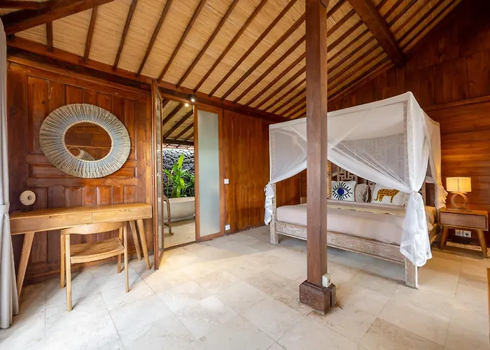 Kayu 4br By Santi Mnagement Villa *