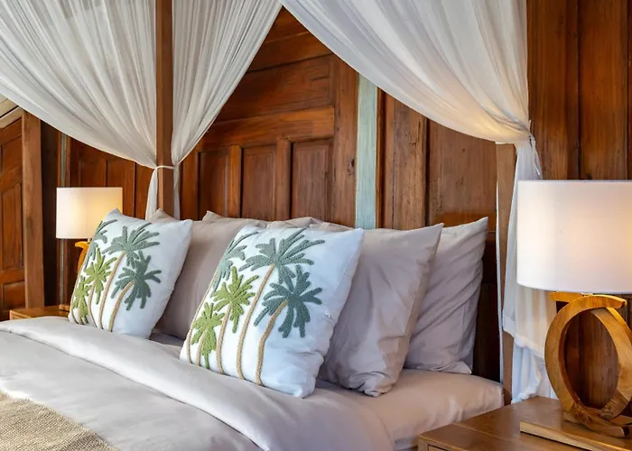 Kayu 4br By Santi Mnagement Villa *