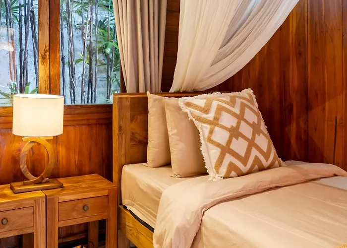 Villa Kayu 4br By Santi Mnagement *