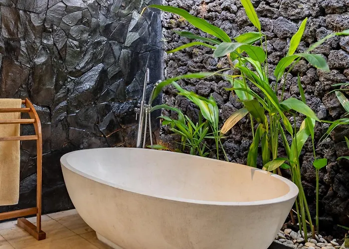 Kayu 4br By Santi Mnagement * Canggu (Bali)