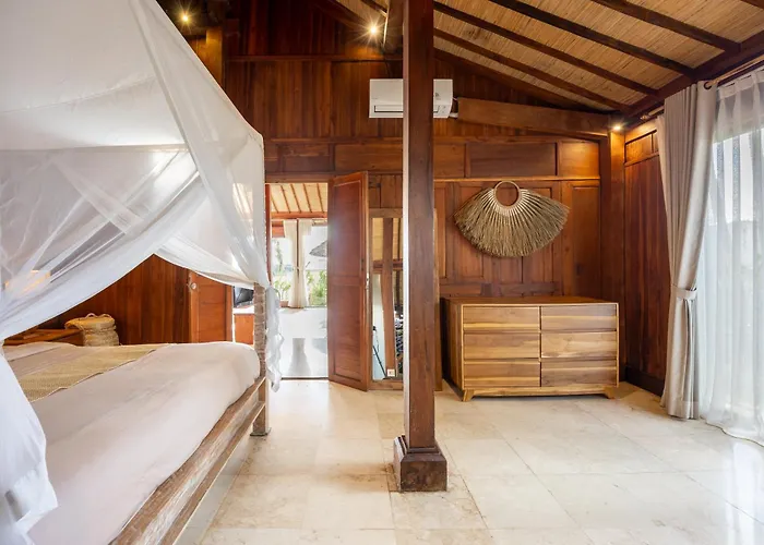 Villa Kayu 4br By Santi Mnagement